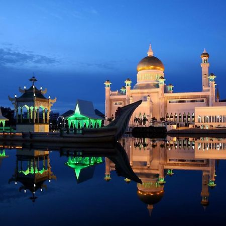 Legallery Suites Hotel Bandar Seri Begawan Luaran gambar