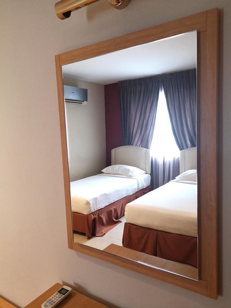 Legallery Suites Hotel Bandar Seri Begawan Luaran gambar
