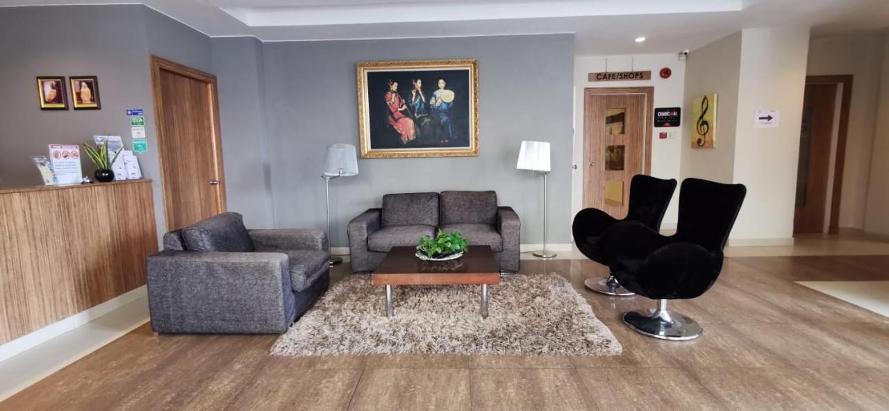Legallery Suites Hotel Bandar Seri Begawan Luaran gambar